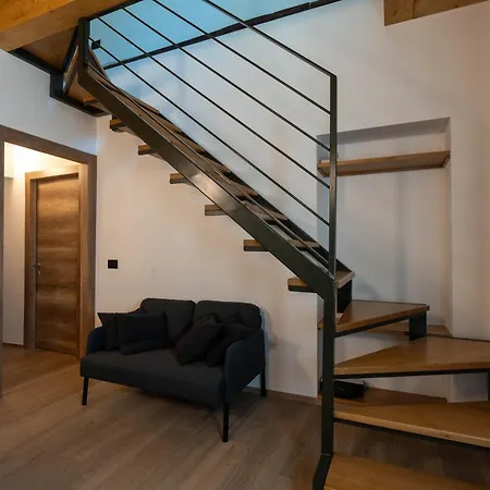 Ottavio's House, 10min From Maggiore